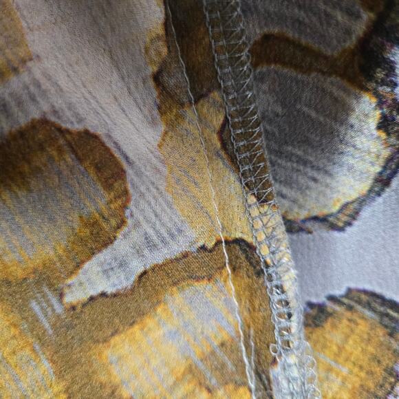 Escada 100% Silk Blouse Short Sleeve Gray Yellow Print Size 38 (fits like a 36) - Picture 7 of 7